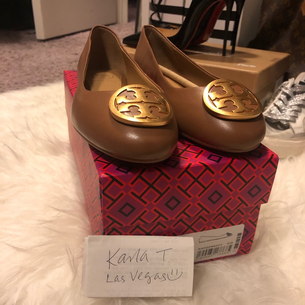 Brand new TB Benton flats